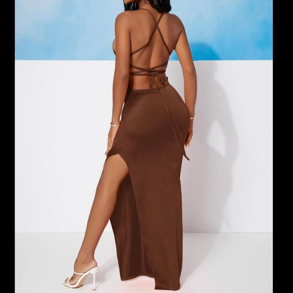 NWT Shein Brown Maxi Dress size medium - Picture 2 of 2